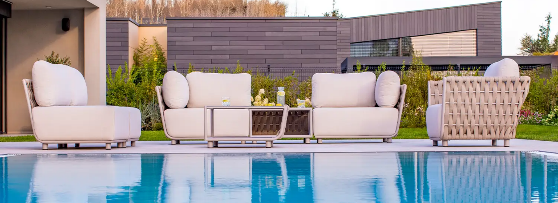 RS32 Outdoor rope sofa